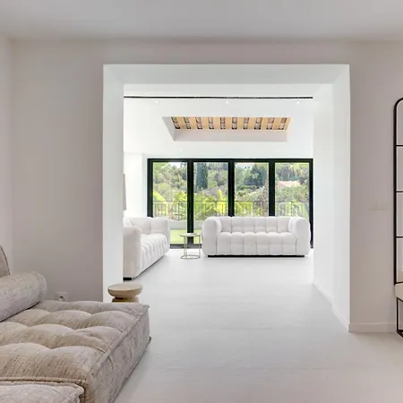 Brand New 6 Bedroom With Pool Villa *