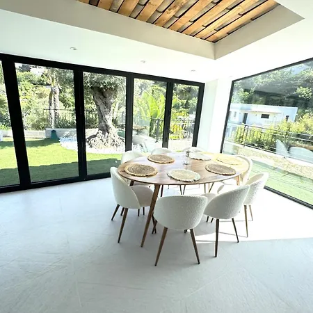 Brand New 6 Bedroom With Pool * Vallauris