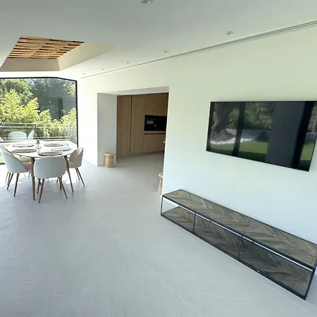 Brand New 6 Bedroom With Pool Villa Vallauris