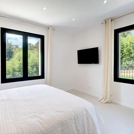 Brand New 6 Bedroom With Pool * Vallauris