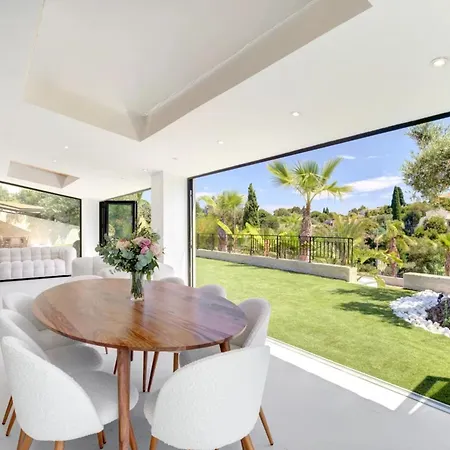Brand New 6 Bedroom With Pool Villa